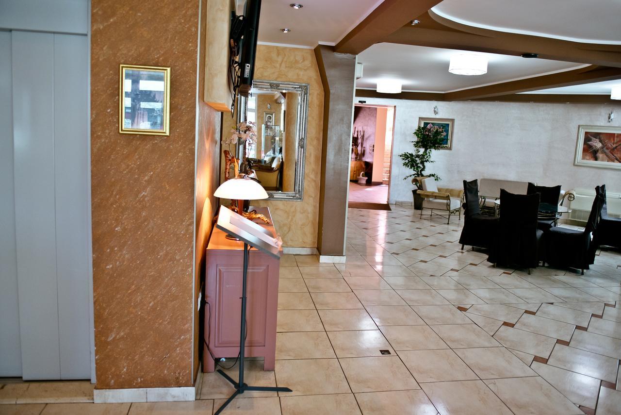 Hotel Mir Međugorje Екстериор снимка